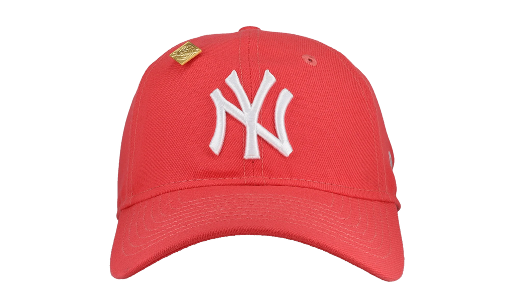 9TWENTY New York Yankees Adjustable Hat "Coral" NE299