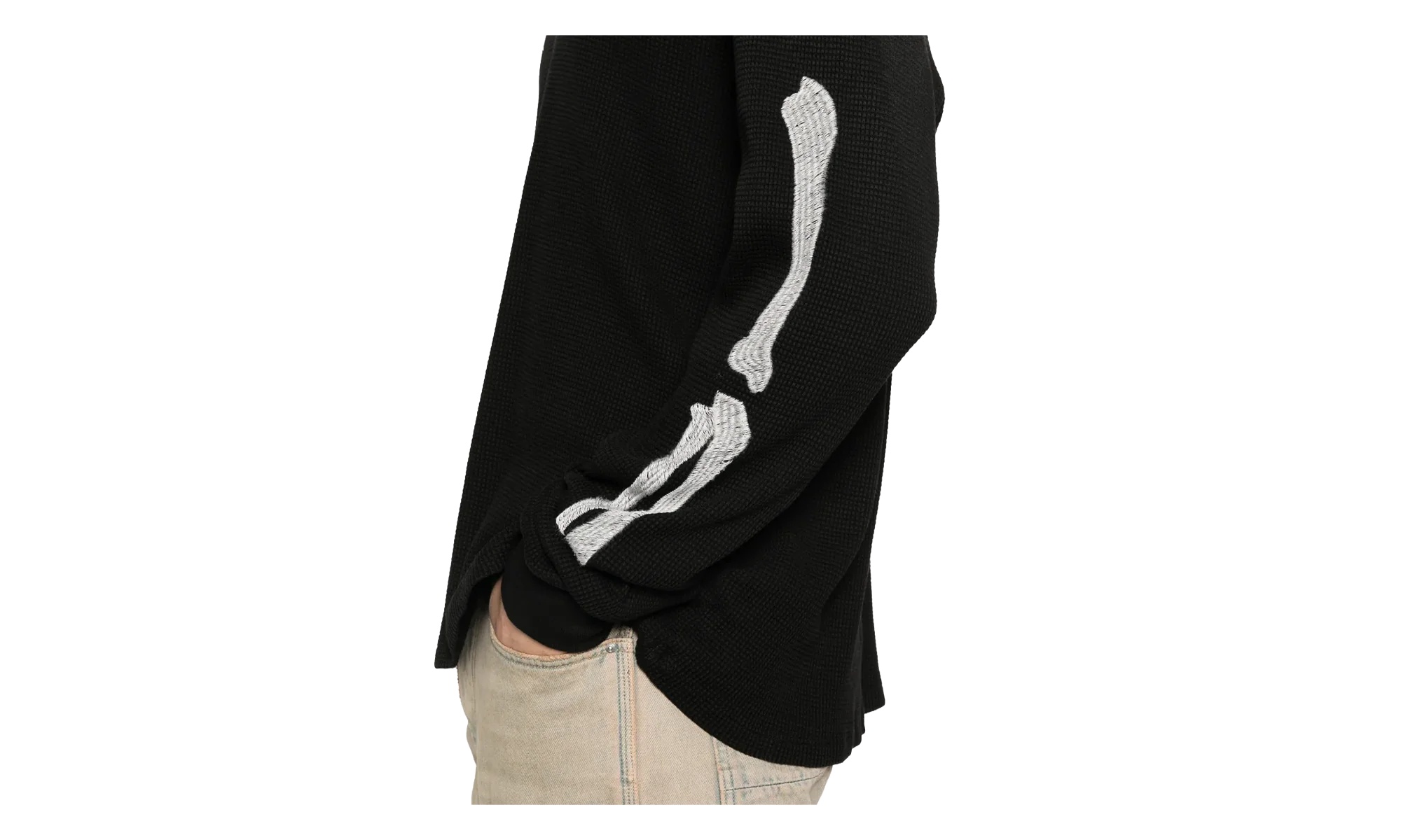 Bones Long-Sleeve Tee "Black" AMTOJR1032 001