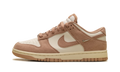 Dunk Low WMNS"Mini Swoosh - Rose Whisper" IB4417 102
