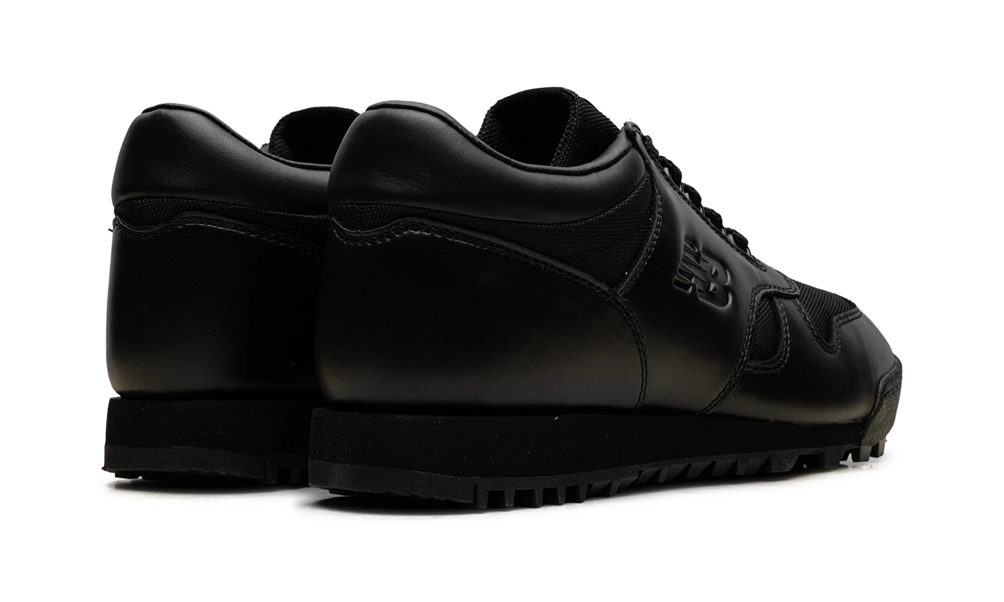 Rainier Low "Triple Black" UALGSBBB