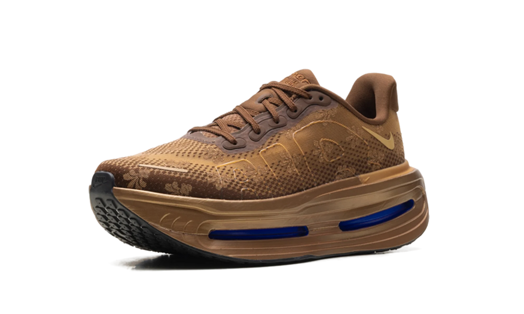 Vomero Premium WMNS "Flat Stout" IQ0028 200