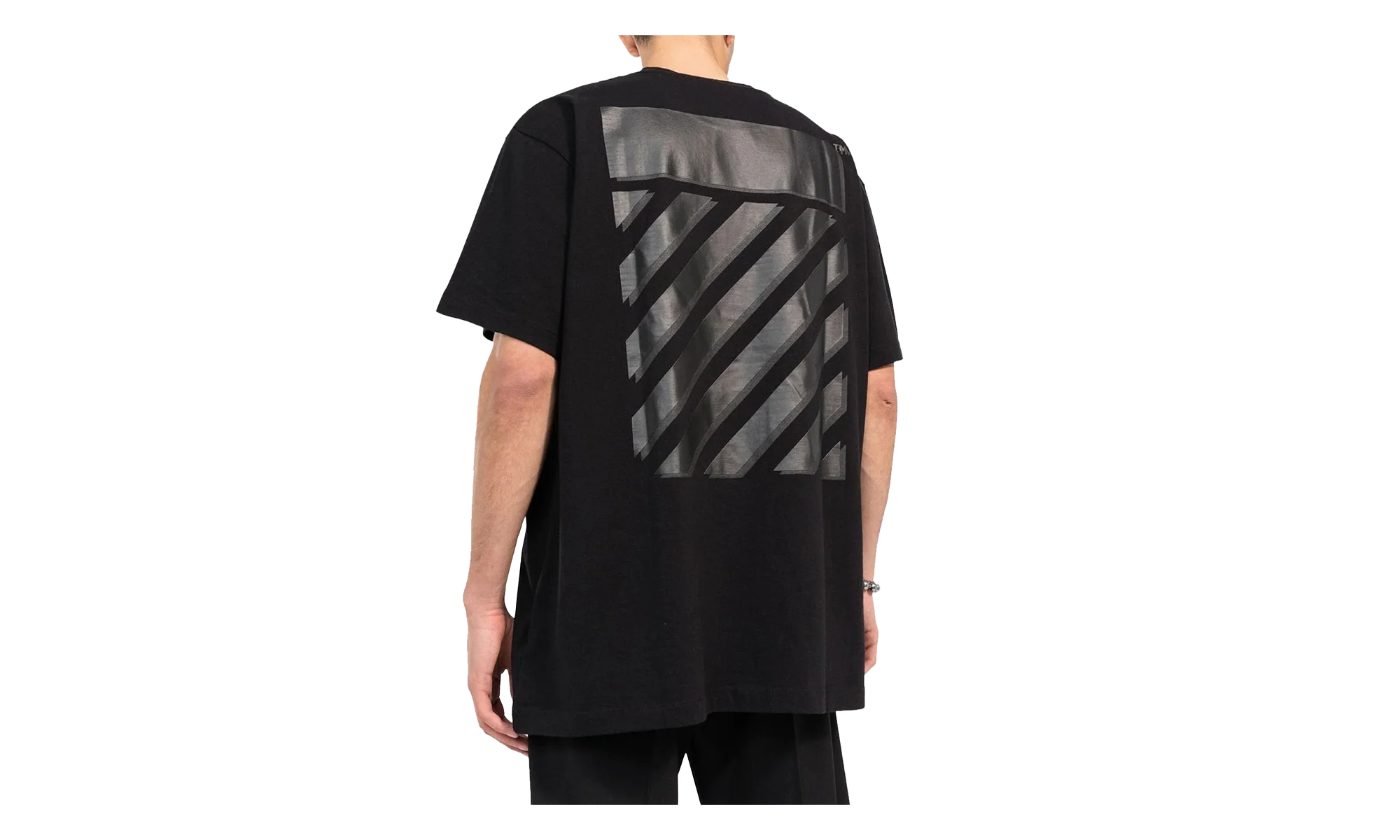 Diag Tab Over Short-Sleeve Tee "Black / Black" OMAA038C99JER0041010