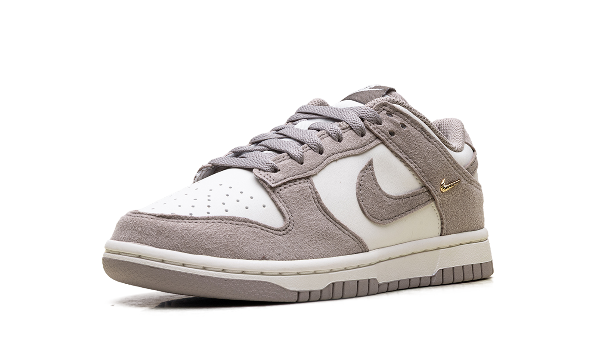 Dunk Low WMNS"Malt Gold Mini Swoosh" IB4417 105