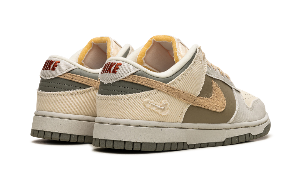 DUNK LOW WMNS"Light Bone Neutral Olive" FZ4341 100