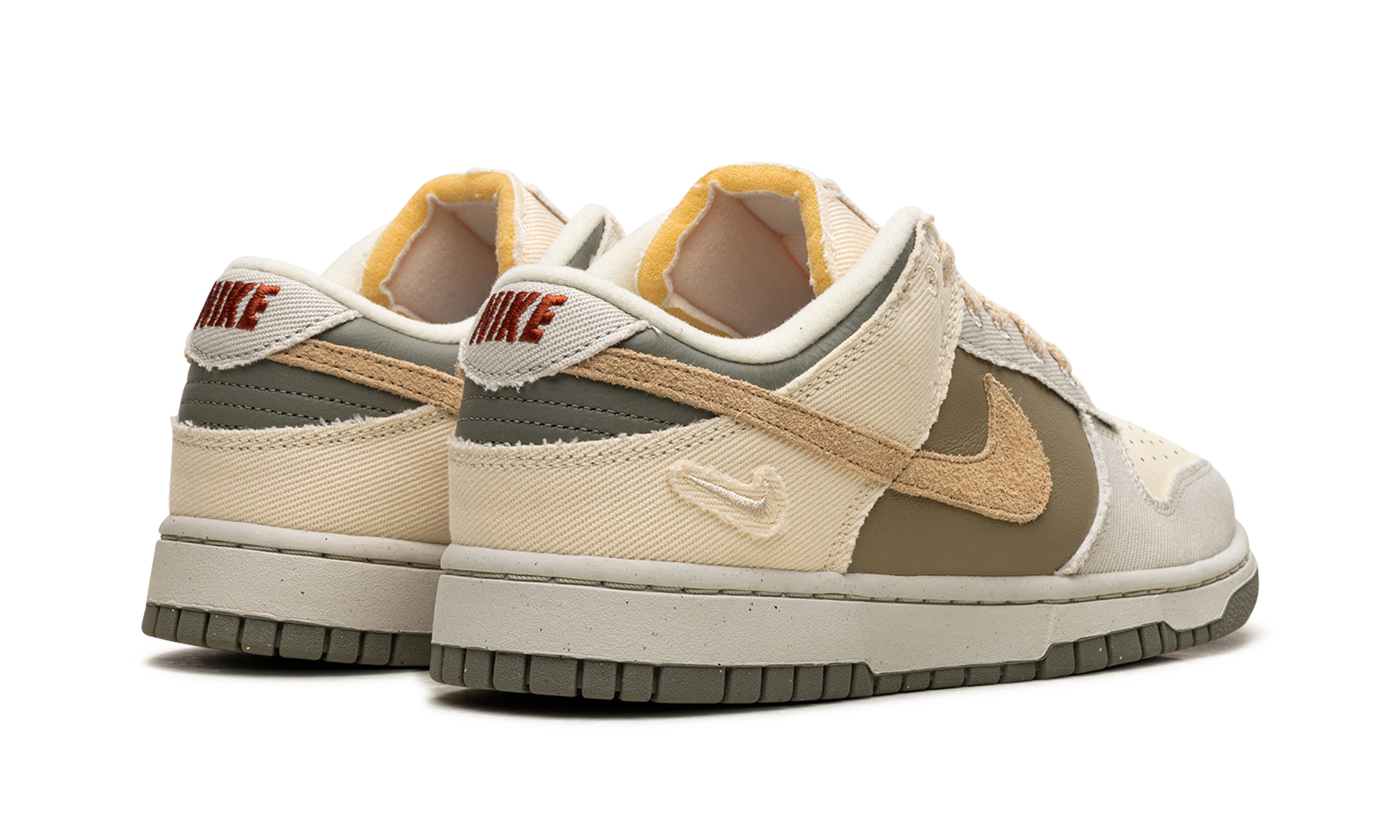 DUNK LOW WMNS"Light Bone Neutral Olive" FZ4341 100
