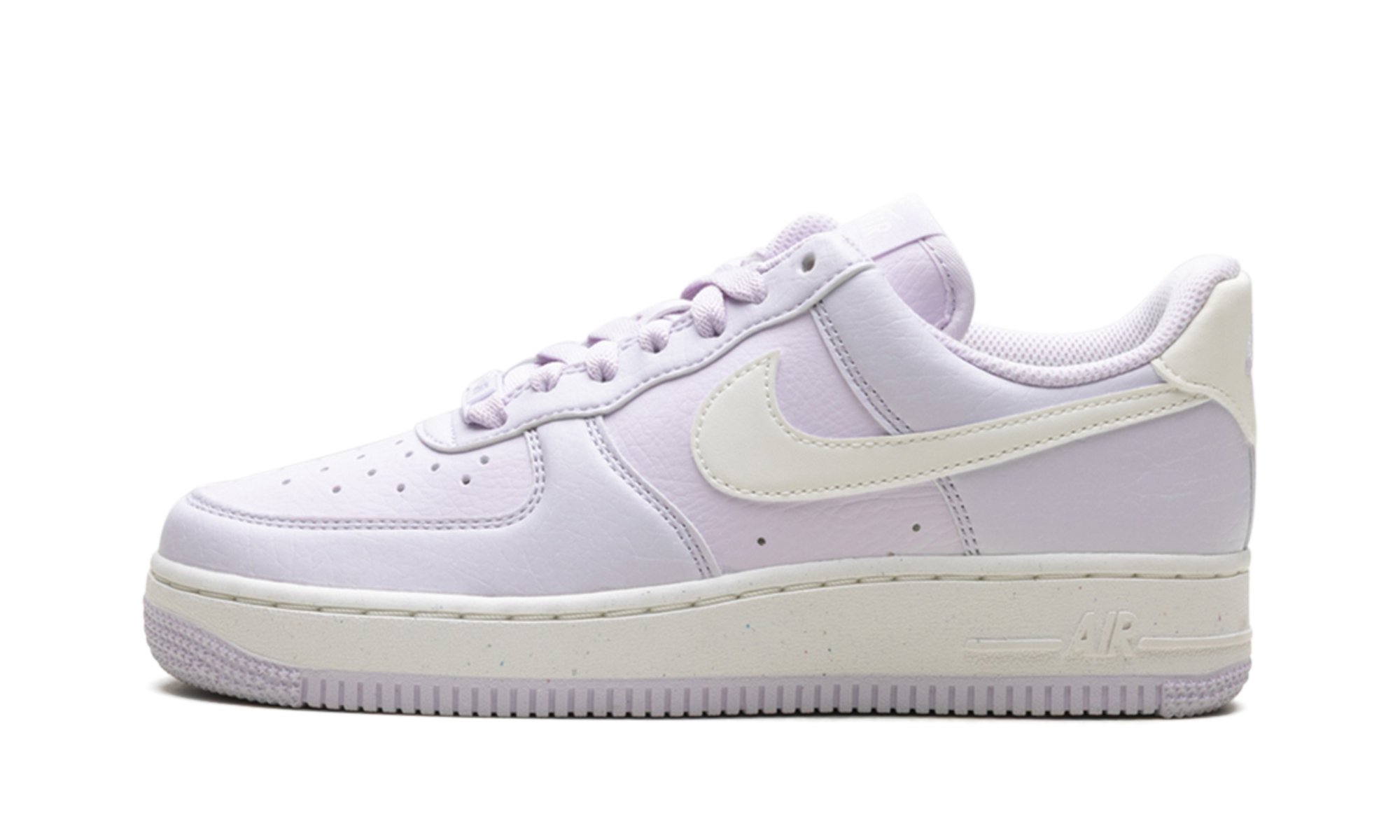 AIR FORCE 1'07 NEXT NATURE WMNS"Barely Grape" DV3808 500