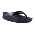 Women's OOmega OOlala Thong Sandal in Black