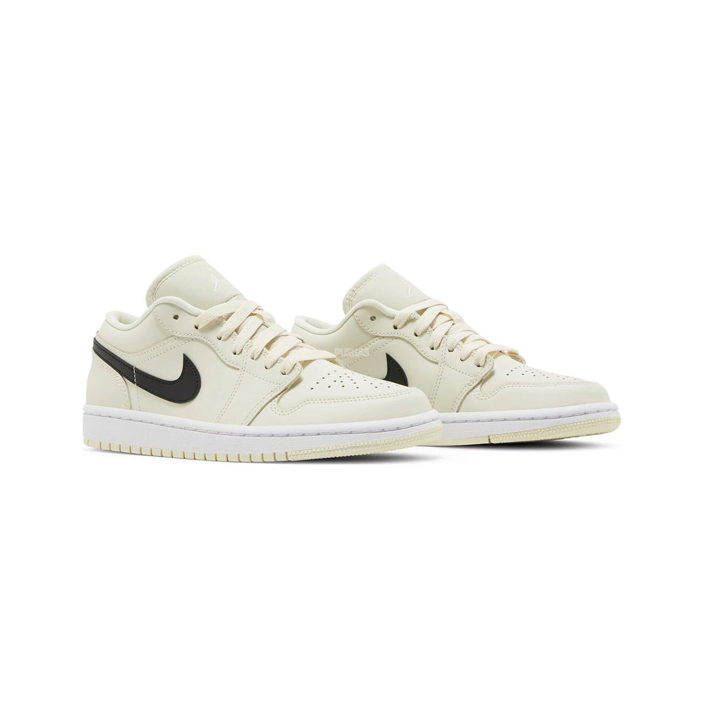 1 Low 'Coconut Milk' Women's (2021)