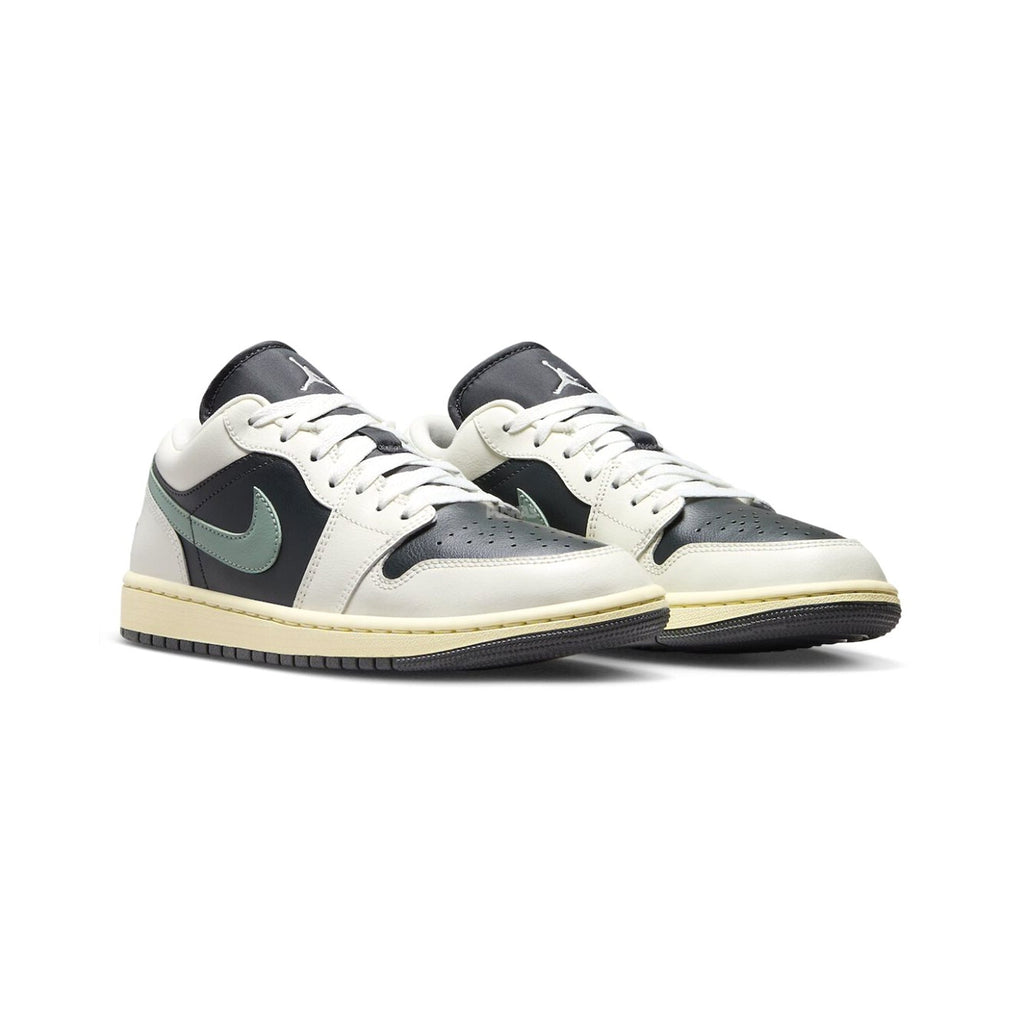 1 Low 'Jade Smoke' Women's (2024)