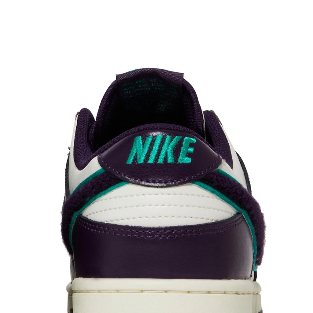 Dunk Low Chenille Swoosh 'Sail Grand Purple' (2022)