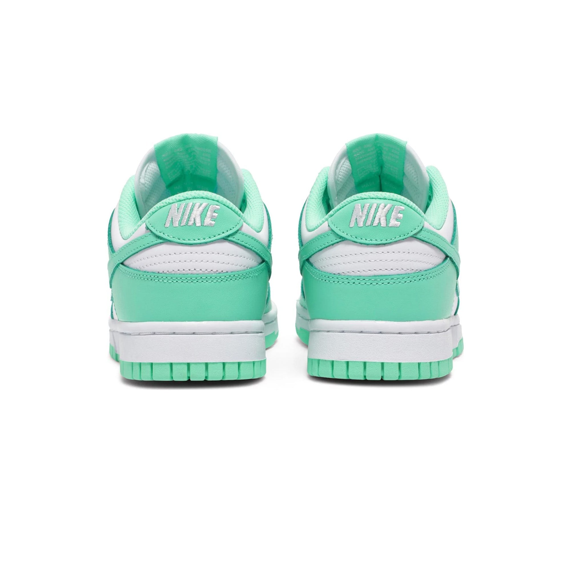 Dunk Low 'Green Glow' Women's (2021)
