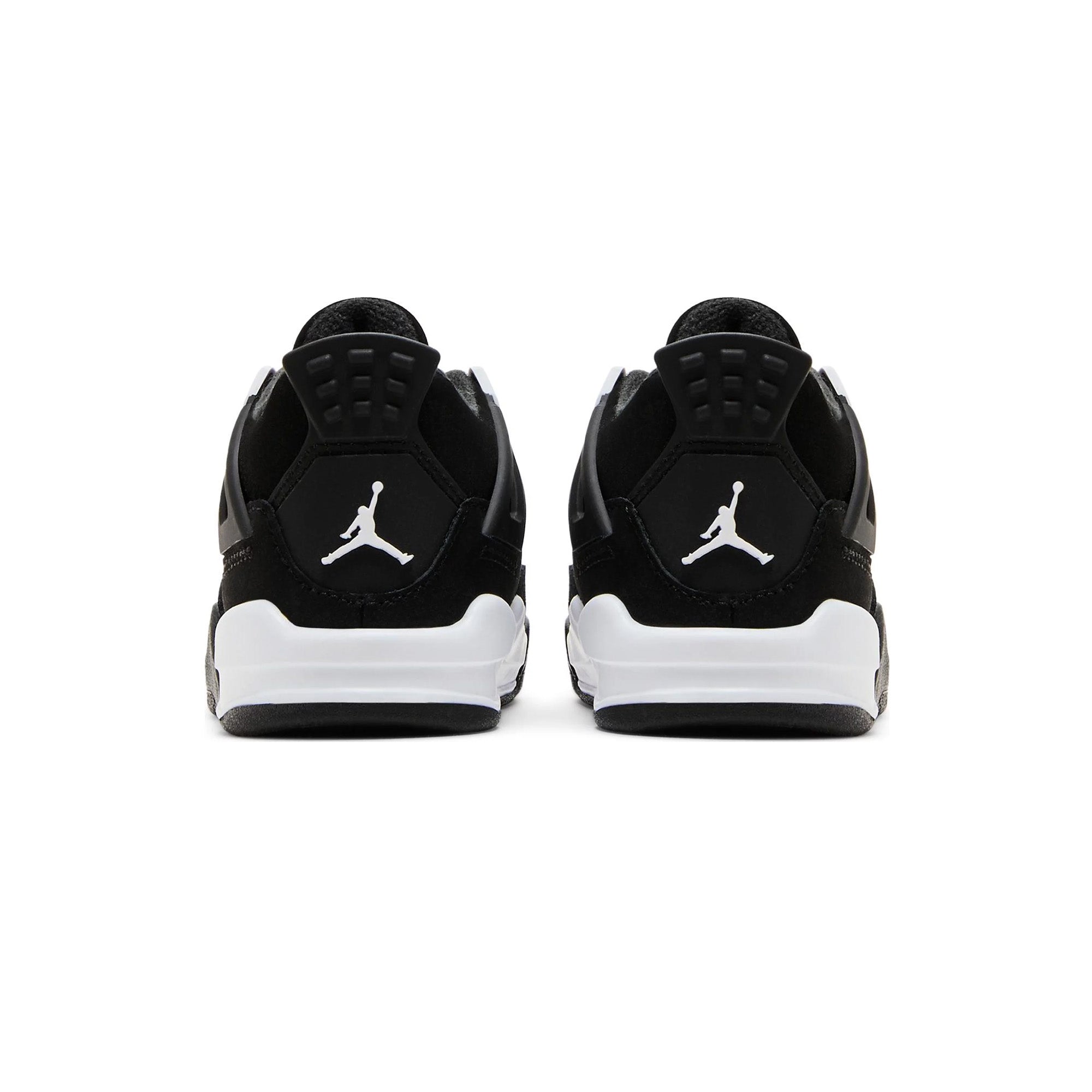 4 Retro 'White Thunder' TD (2024)