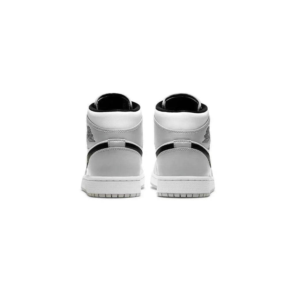 1 Mid 'Light Smoke Grey' W
