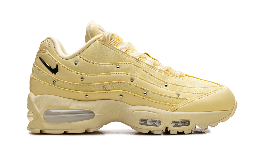 Air Max 95 WMNS "Soft Yellow Silver Studded" IQ3444 722