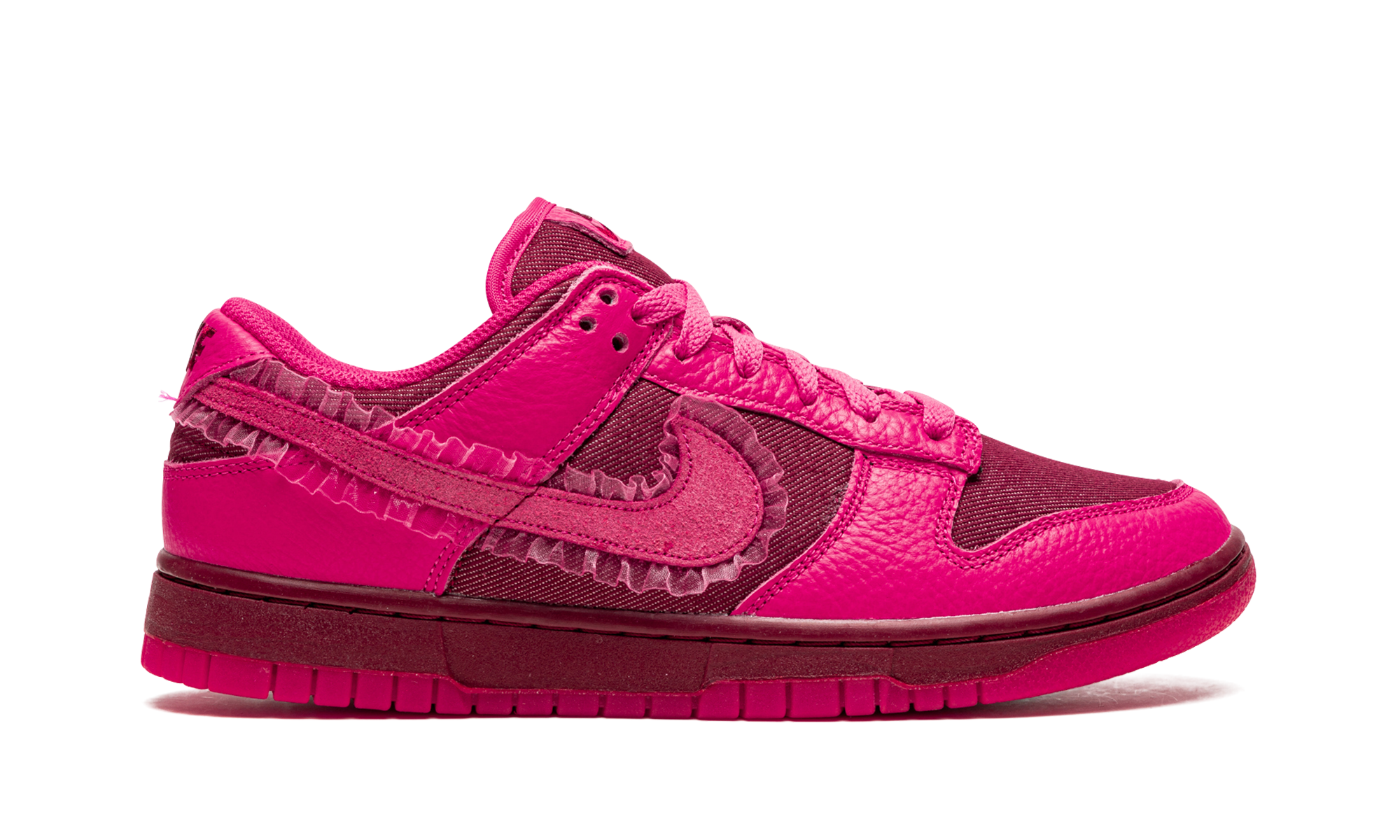 DUNK LOW WMNS"Valentine’s Day" DQ9324 600