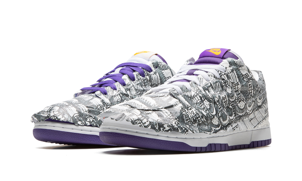 DUNK LOW WMNS"flip the school"