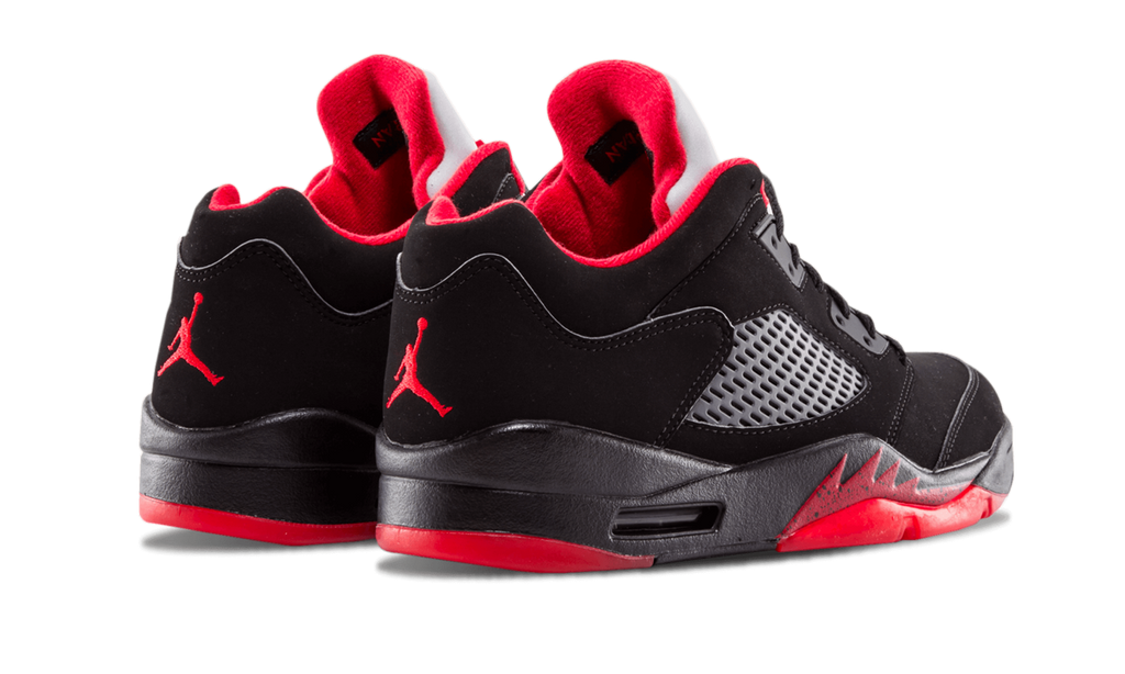 5 Retro Low "Alternate 90" 819171 001