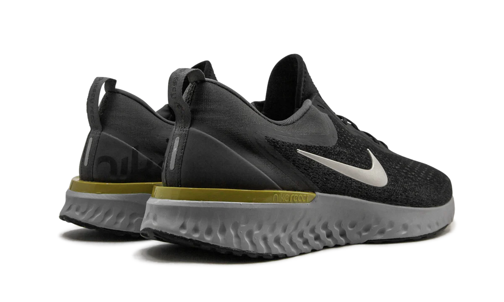 Odyssey React AO9819 011
