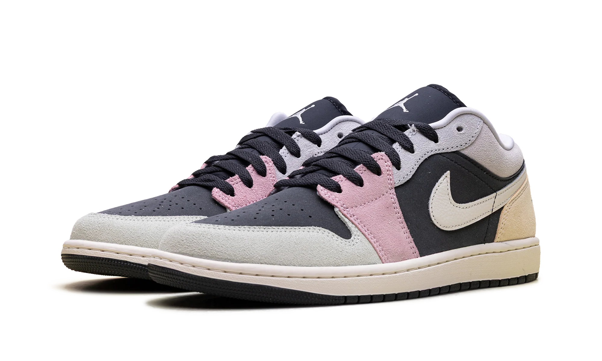Air Jordan 1 Low SE "Black Pastels" IB7109 004