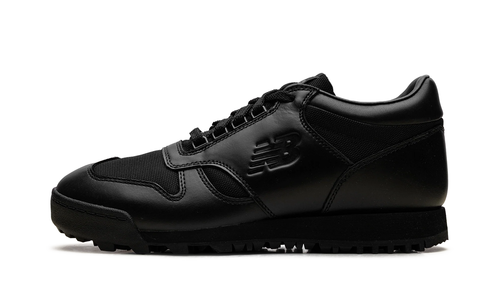 Rainier Low "Triple Black" UALGSBBB