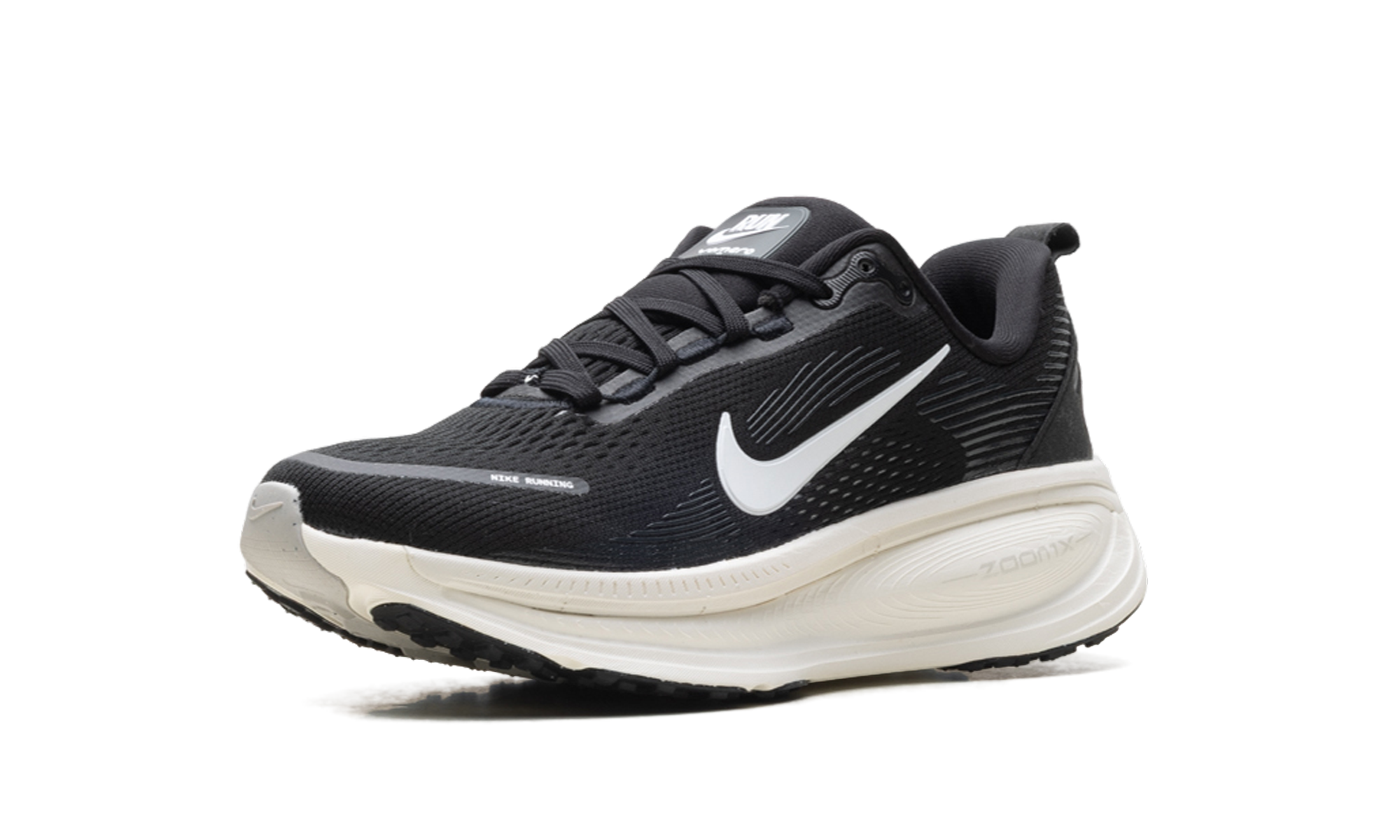 Vomero 18 WMNS"Black Summit White" HM6804 005