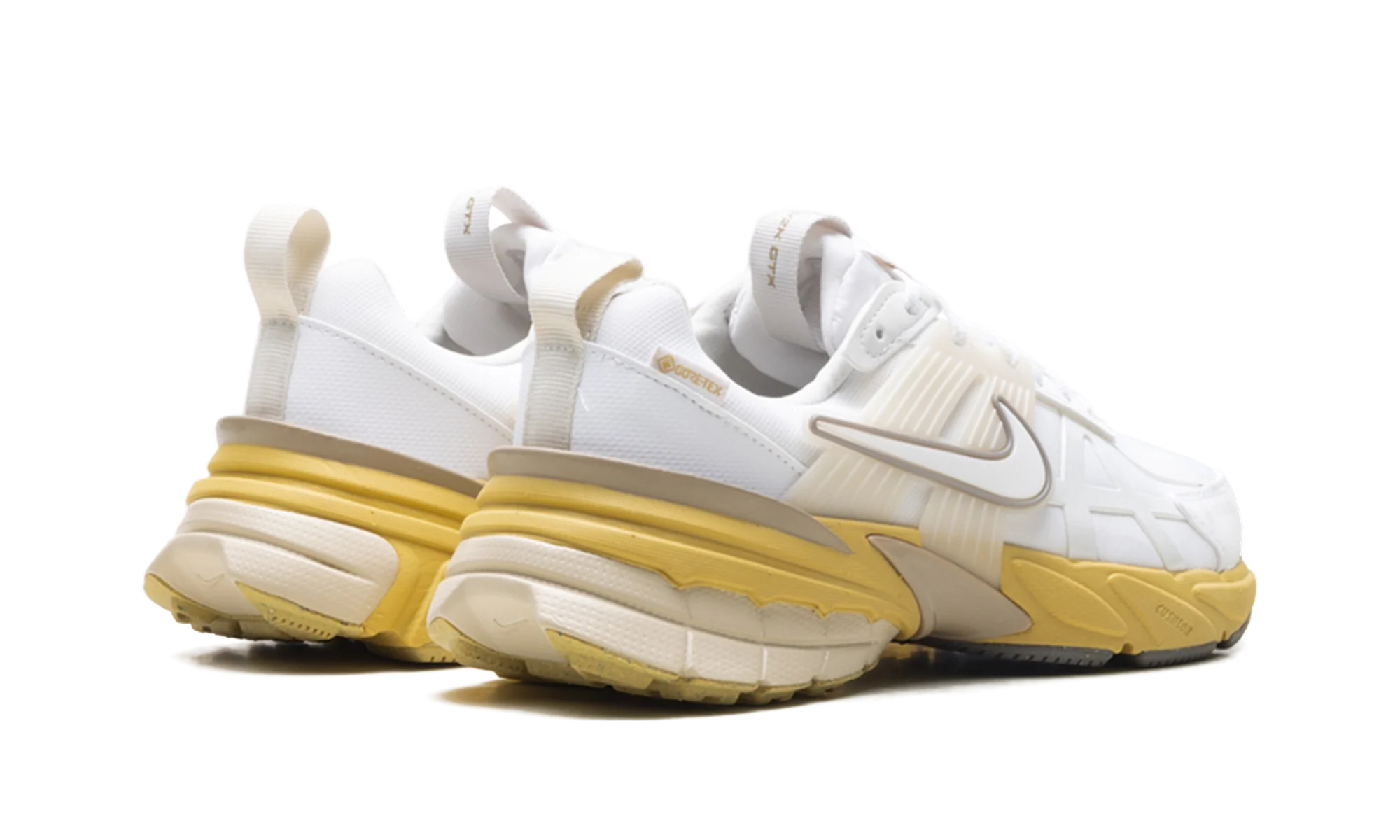 V2K Run WMNS "Gore-Tex White Light Bone" FZ2622 100