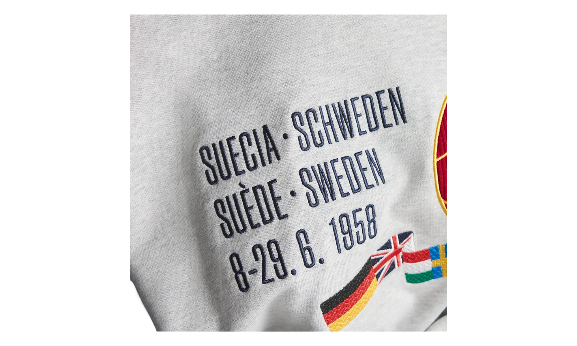 World Cup Crew Sweatshirt WMNS "Sweden" KD7771