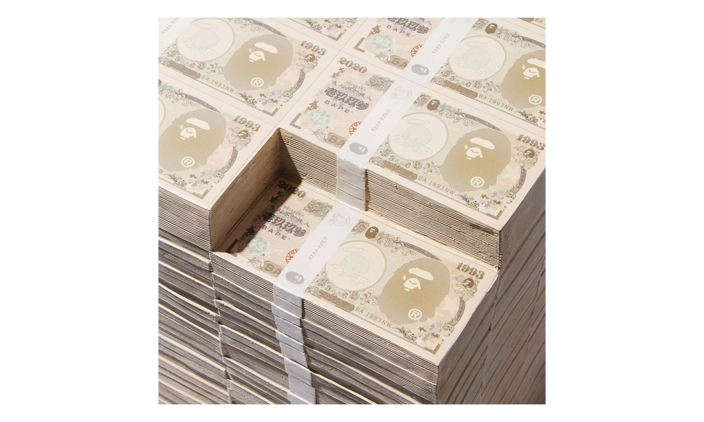 Bathing Ape Stool "Beige" SM HR1 0000 C39