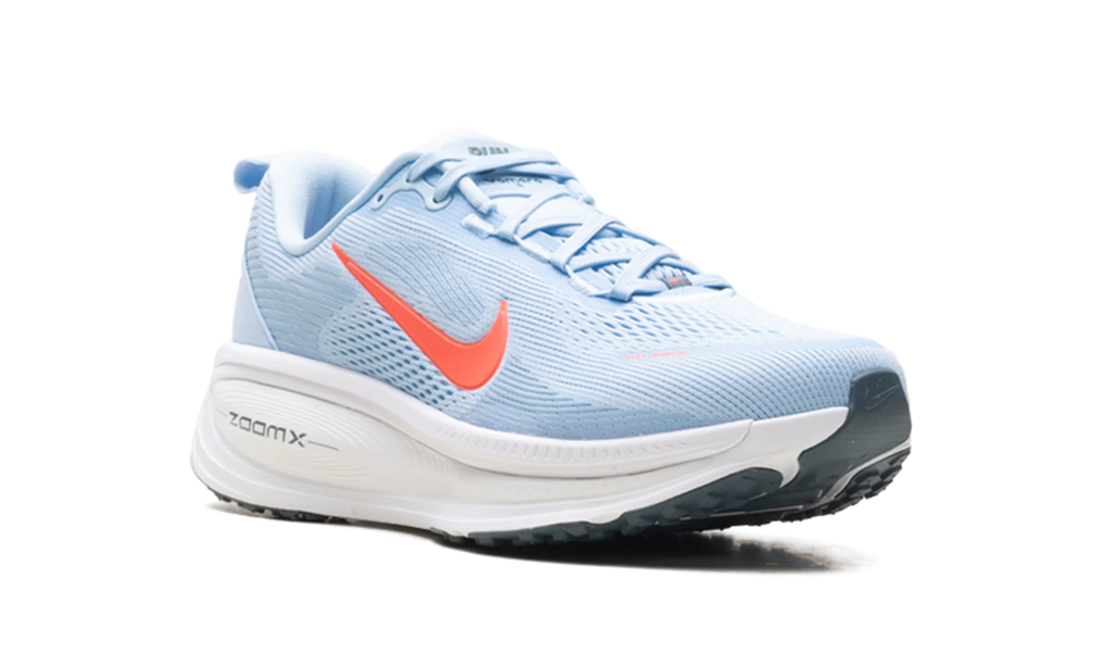 Vomero 18 "Ice Blue / White / Blue Fox / Bright Crimson" IQ9406 411