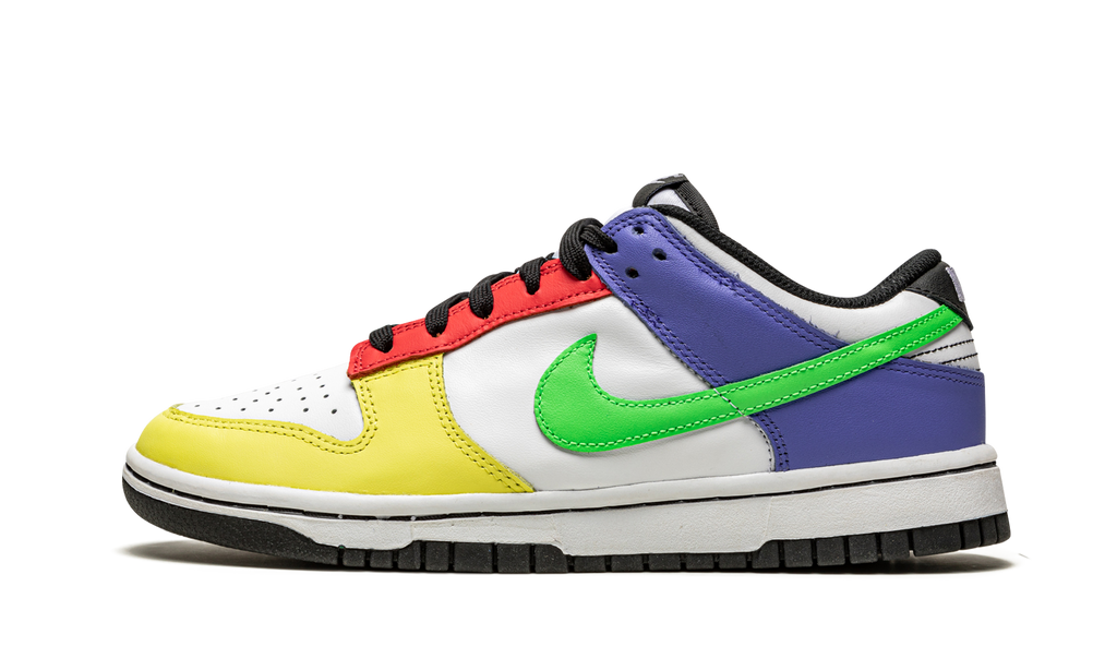 DUNK LOW WMNS"Green Strike" DD1503 106