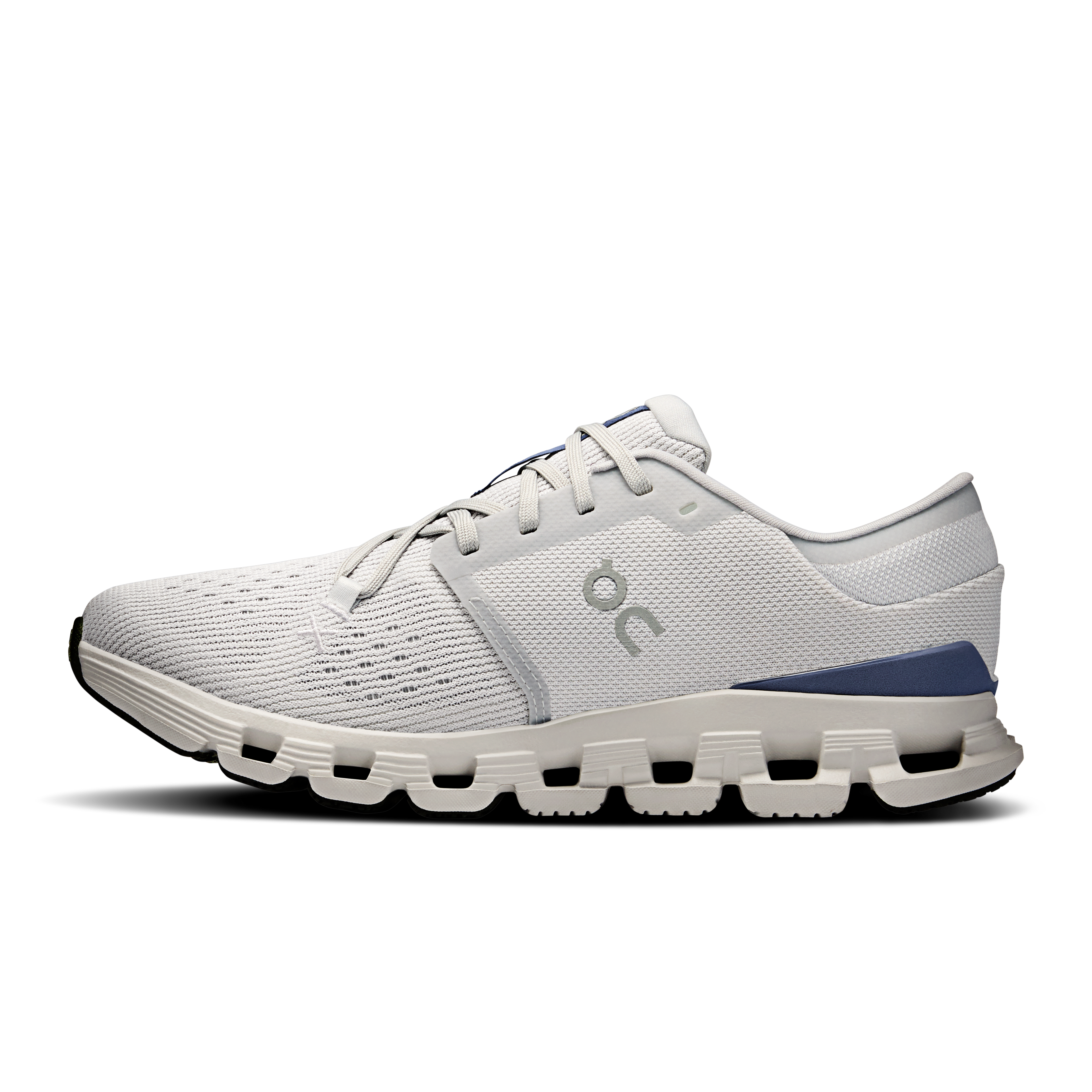 Women's Cloud X 4