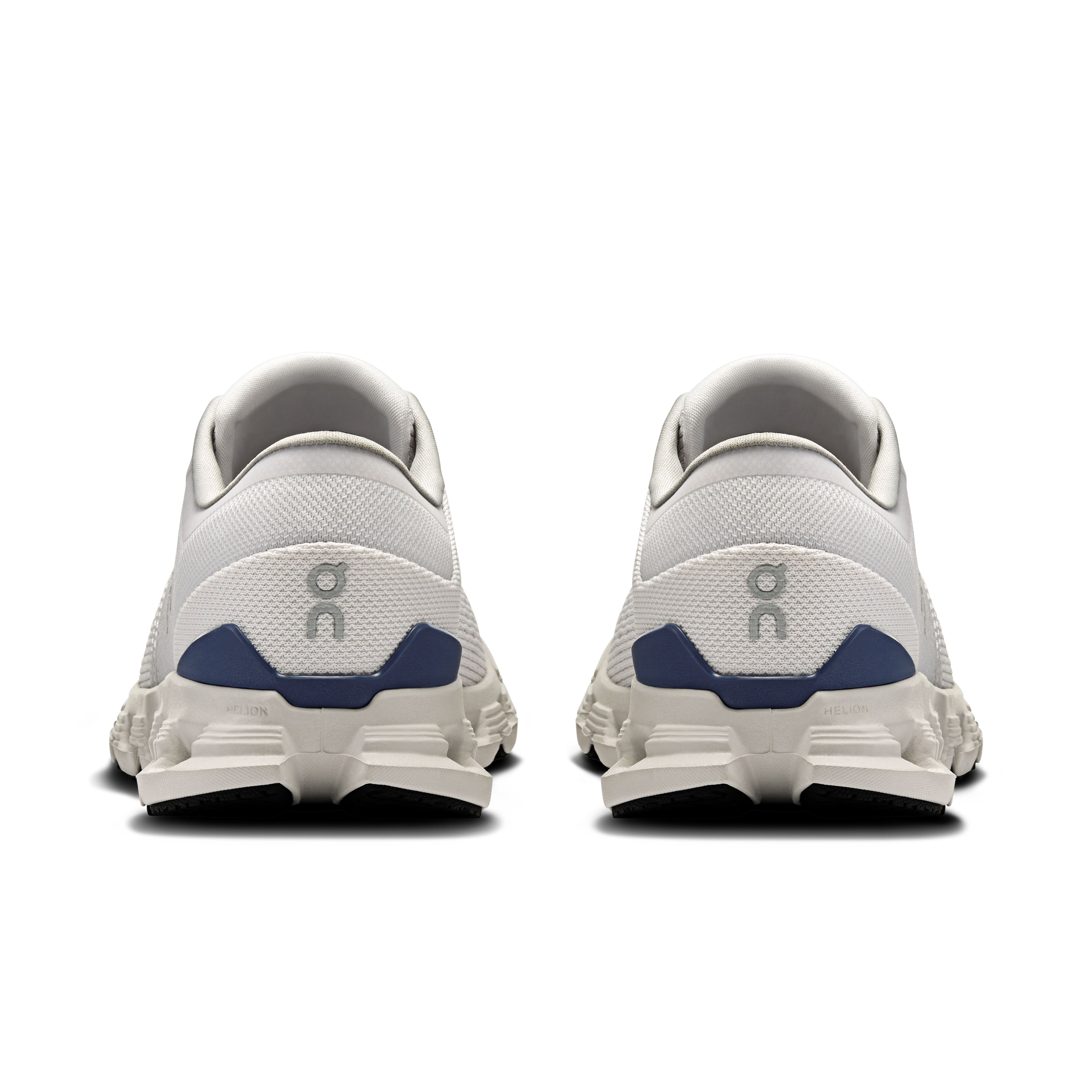 Women's Cloud X 4