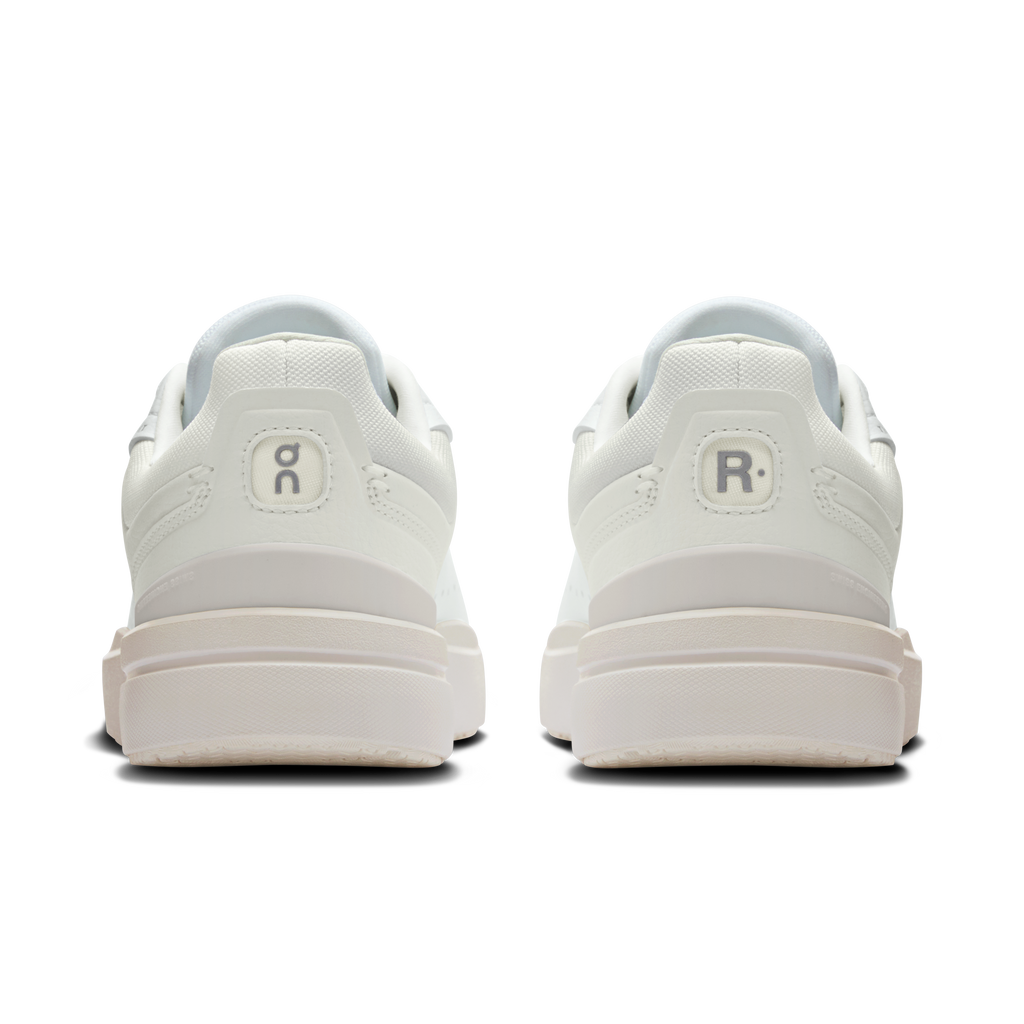 Women's THE ROGER Advantage