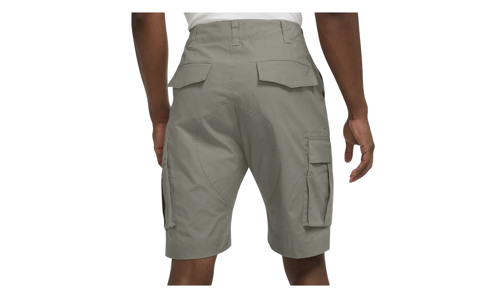 SB Skate Cargo Shorts "Light Army" CV4739 320