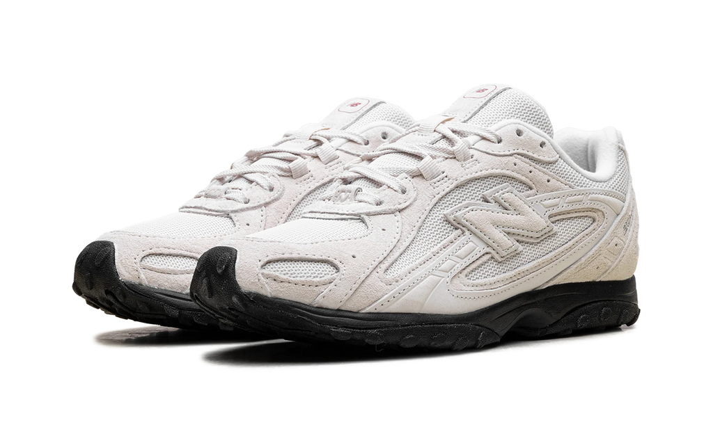 204L "Year of The Horse - White" U204L8OV