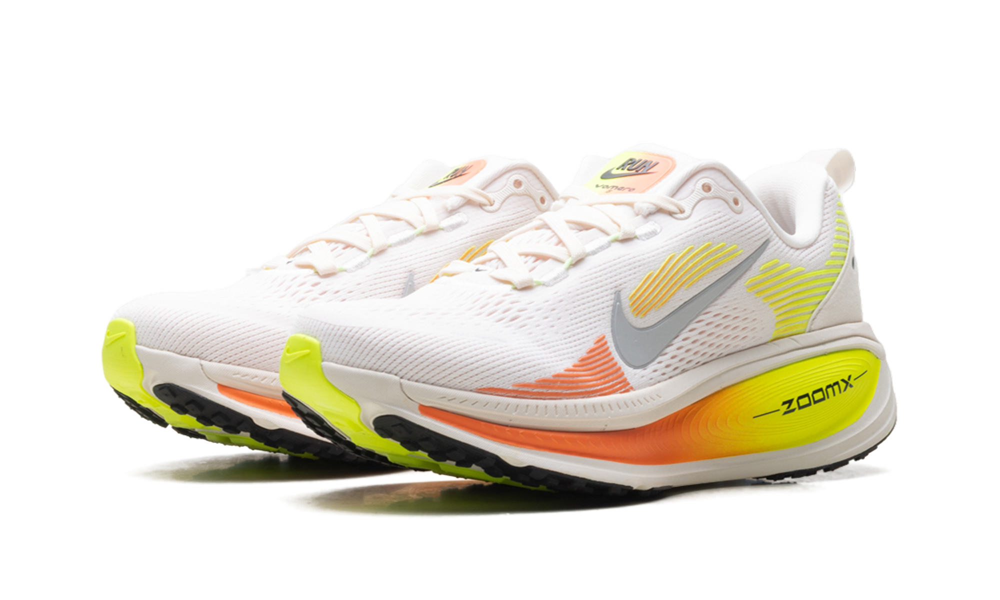 Vomero 18 WMNS"Phantom Light Wild Mango Volt" HM6804 002