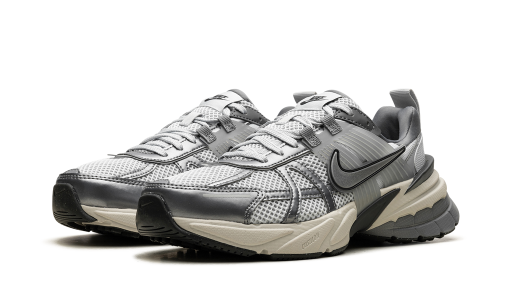 V2K RUN WMNS"Pure Platinum Wolf Grey" FD0736 003