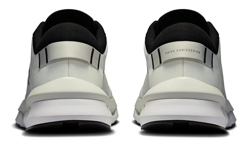 On Running Cloudzone Ice Black