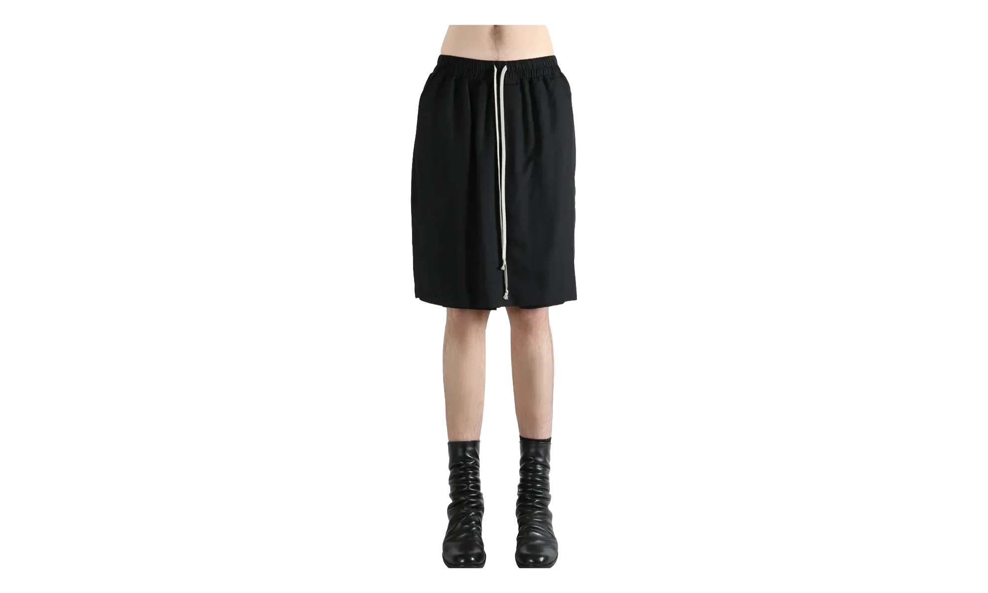 Kil Shorts "Black" RU01F2385 WG 09