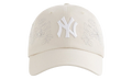 '47 for the New York Yankees Clean Up Classic Cap "Lisa for KITH - Sandrift" khw050282 104