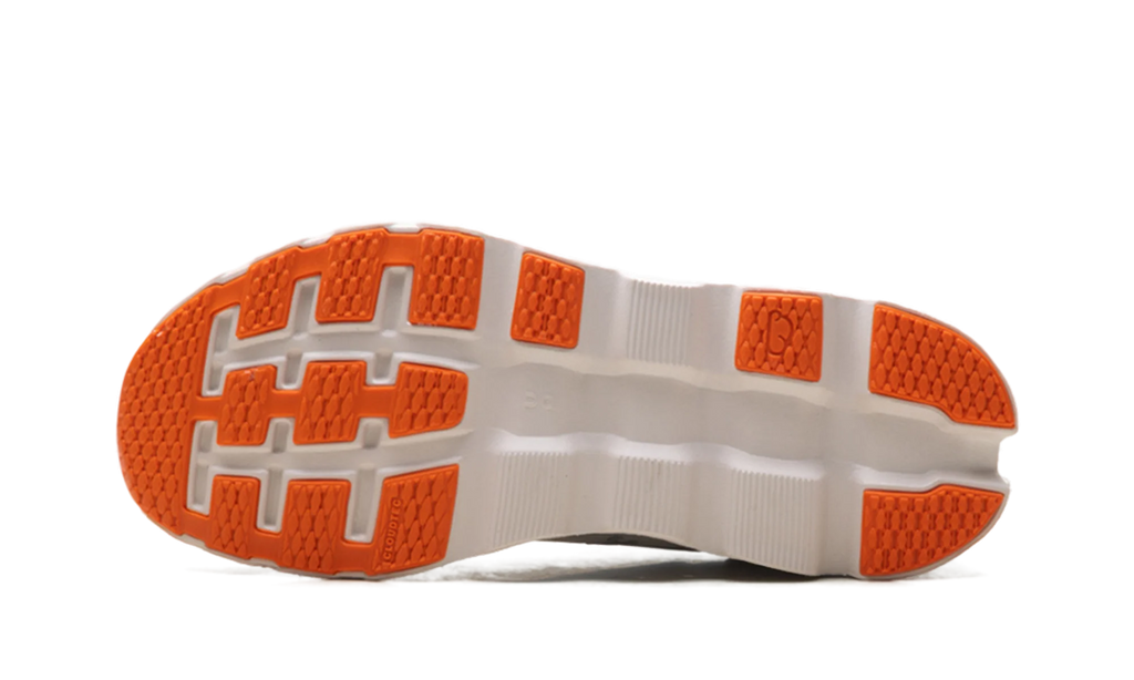Cloudstratus WMNS "Undyed White Sand Orange" 3WD30121148