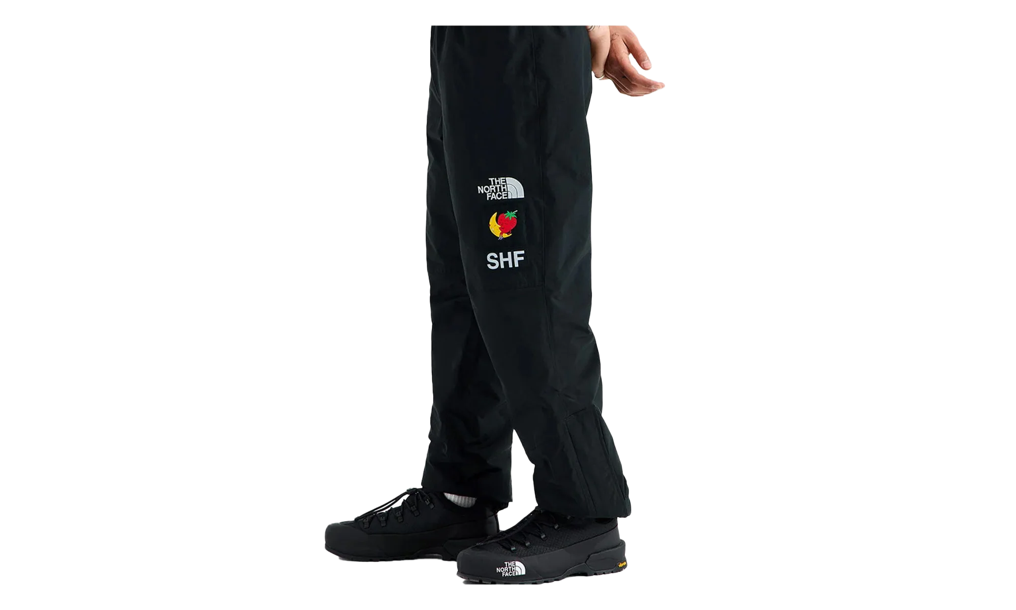 MTN Nylon Pant "Sky High Farm - Black" NF0A8HHMJK31