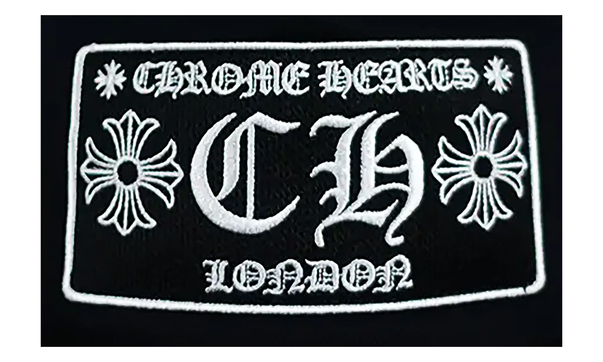 TRUCKER HAT "LONDON - Black/White" CHRM0939