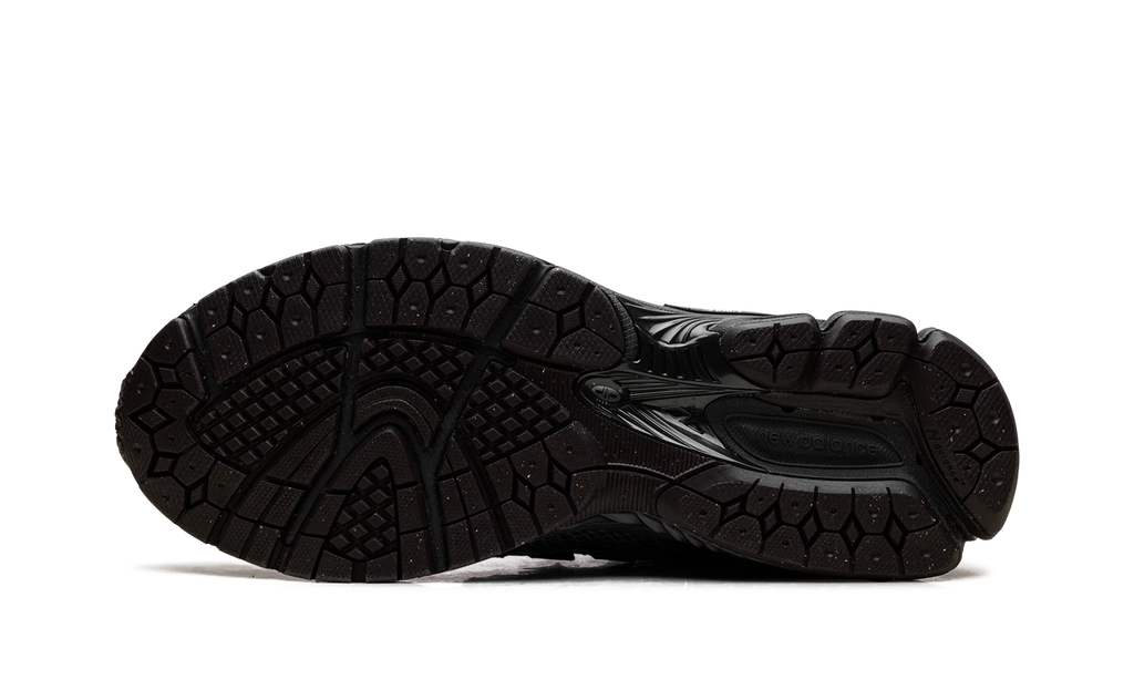 1906 "Thunder Brown / Black" U19062NQ