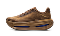 Vomero Premium WMNS "Flat Stout" IQ0028 200