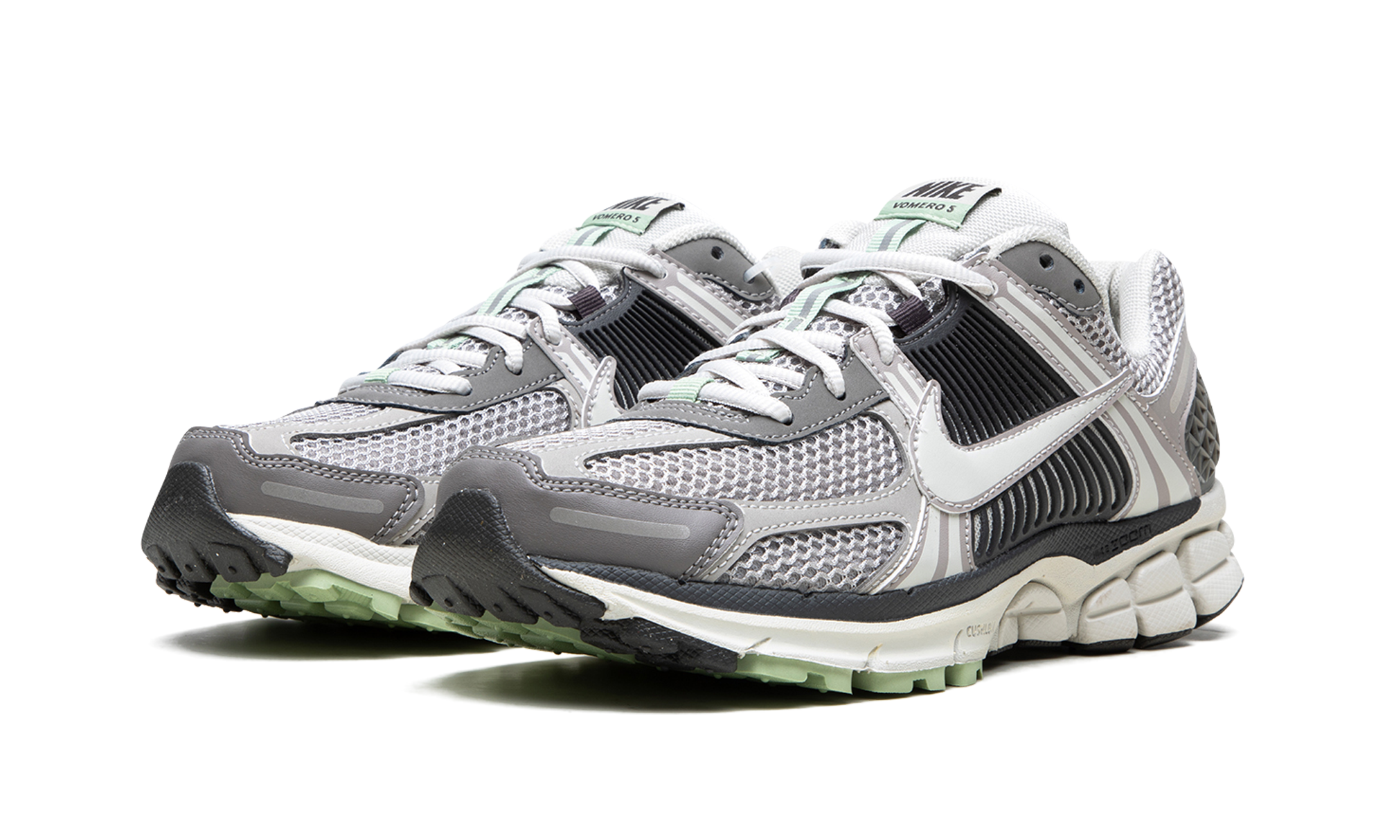 VOMERO 5 WMNS"Cobblestone" FB8825 001
