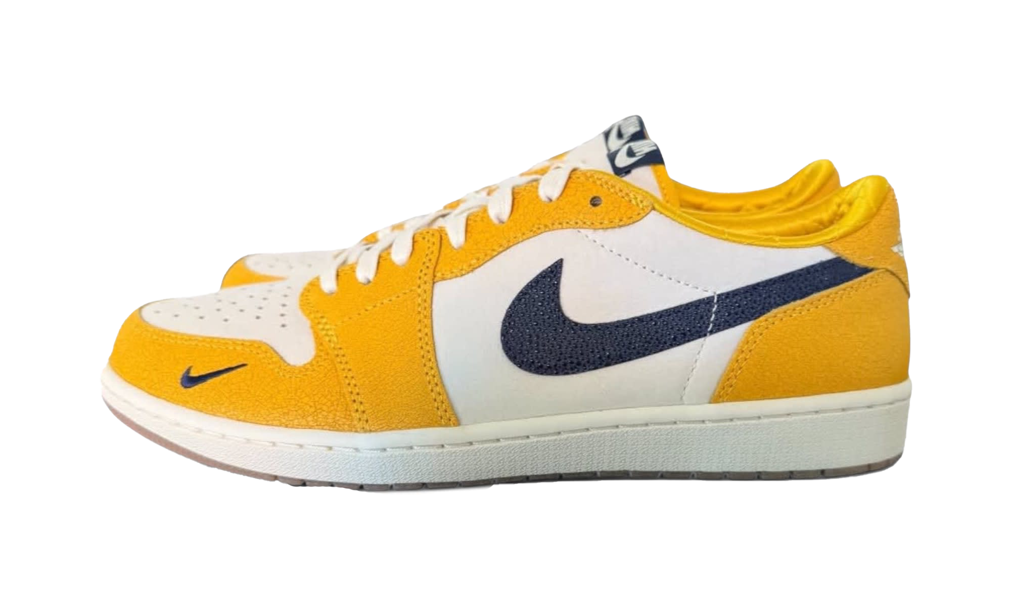 1 Retro Low OG "Michigan' PE (2023)" FQ4116 1521526 XC