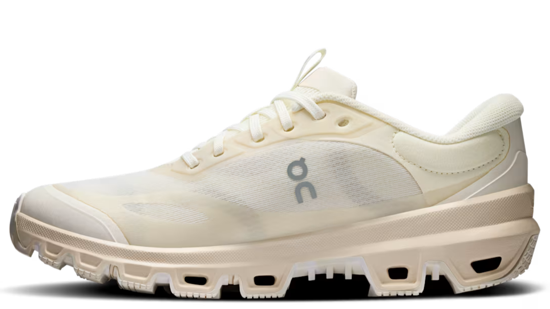 Running Cloudventure 2 LOEWE Eggshell