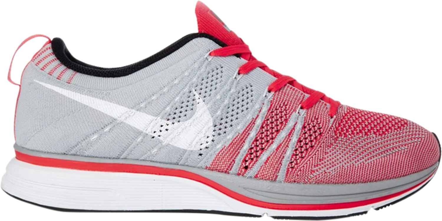 FLYKNIT TRAINER+ 'BRIGHT CRIMSON