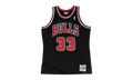 NBA Scottie Pippen Swingman Alternate Jersey "1997 Chicago Bulls - Black" SMJYGS18151 CBUBLCK97SPI